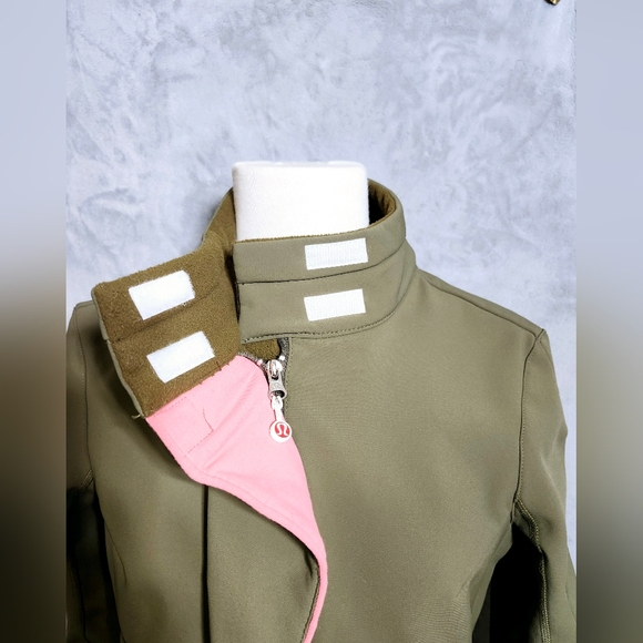 Lululemon Vintage Softshell Jacket. Size 6. Olive.  Rare🌟 - Picture 14 of 15